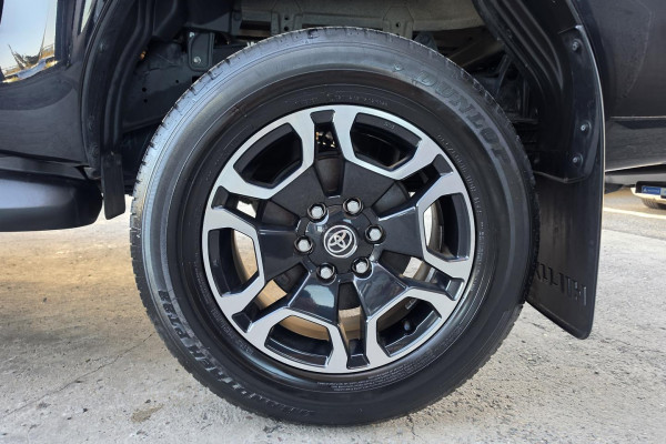 2023 Toyota HiLux GUN126R SR5 Ute Image 11