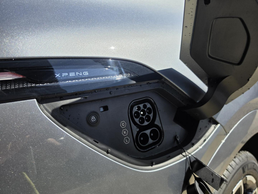 2025 XPeng G6  Long Range SUV Image 8