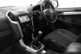2019 Isuzu Ute D-MAX LS-M Crew Cab Ute 4x4 Utility Image 5
