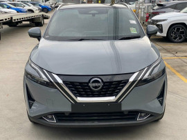 2024 Nissan QASHQAI J12 Ti e-POWER SUV image 2