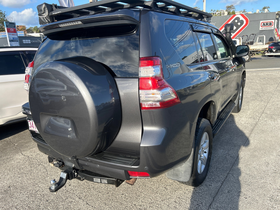 2016 Toyota LandCruiser Prado GDJ150R GXL SUV Image 6
