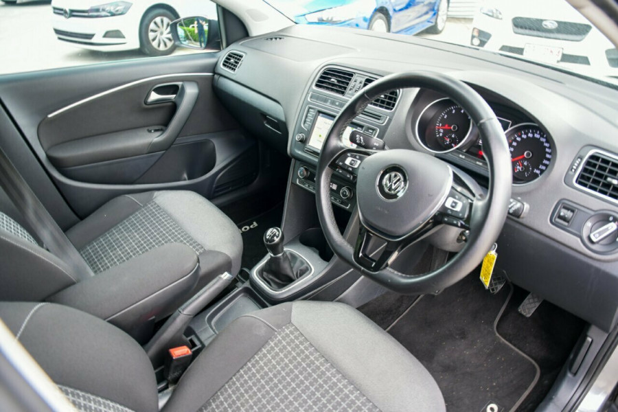 2016 MY17 Volkswagen Polo 6R 81TSI Comfortline Hatch Image 18