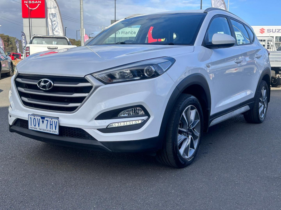 2017 Hyundai Tucson TLe Active X SUV Image 4