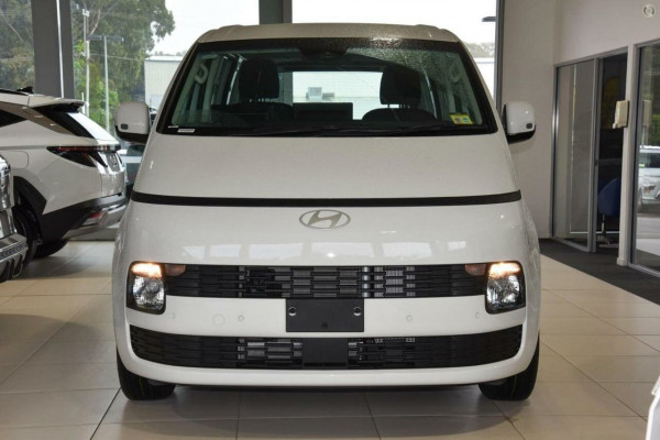 2026 MY27 Hyundai Staria Load US4.V4  Van Image 2