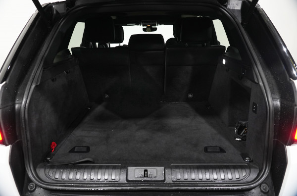 2020 Land Rover Range Rover Sport DI6 183kW SE SUV image 29