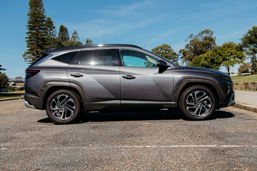 2024 MY25 Hyundai Tucson NX4.V3 Premium SUV Image 17