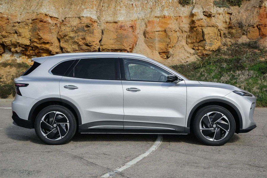 2025 MG MGS5 EV ZS3EM Essence 62 SUV Image 3
