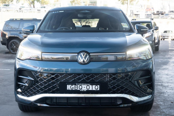 2025 Volkswagen Tiguan CT 150TSI R-Line SUV Image 4
