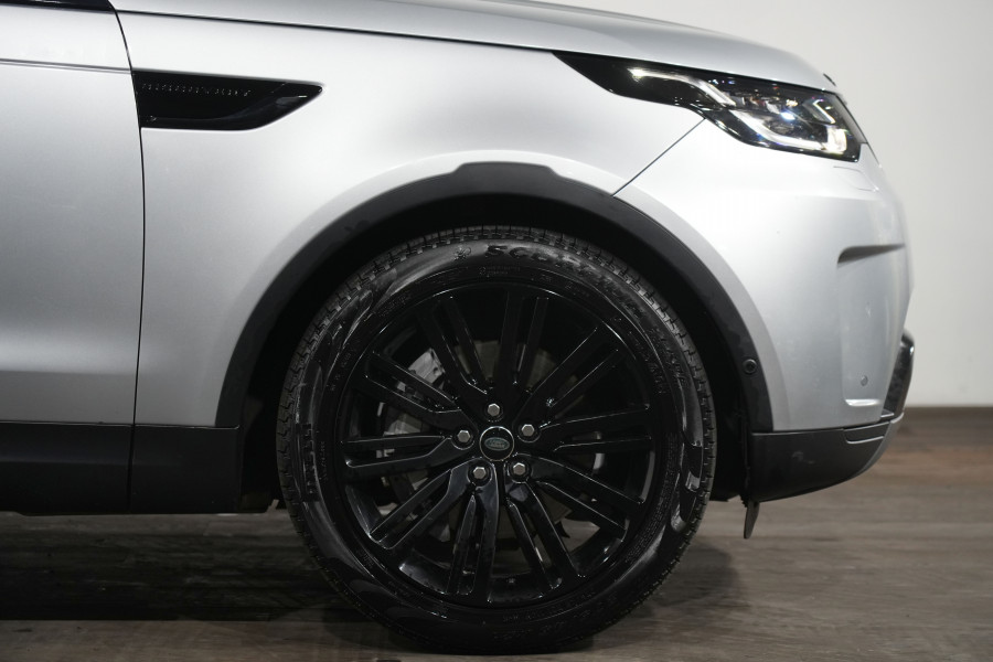 2020 Land Rover Discovery Series 5 Sd6 S SUV Image 5