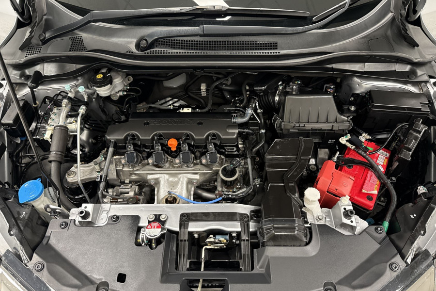 2019 MY20 Honda HR-V  VTi-LX SUV Image 11