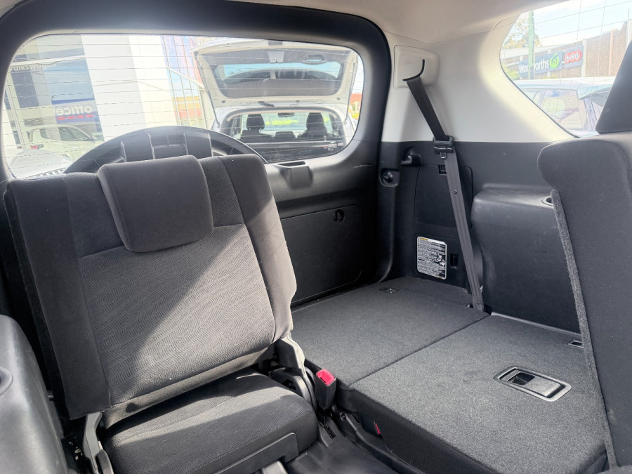 2019 Toyota LandCruiser Prado GDJ150R GXL SUV Image 18