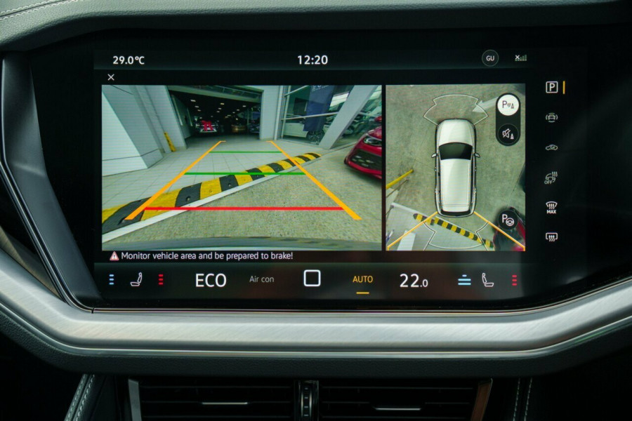 2025 Volkswagen Touareg RC 210TDI R-Line SUV Image 16