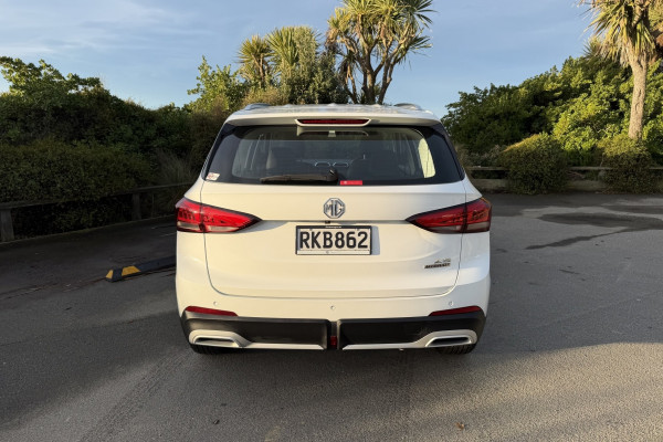 2025 MG ZS ZS32 Essence Hybrid+ SUV Image 5