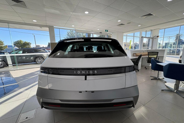 2026 Hyundai IONIQ 5 NE.V6  SUV Image 6