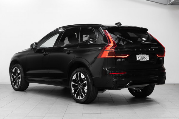 2026 Volvo XC60 UZ B5 Ultra Dark 2L Mild Hybrid AWD SUV Image 6