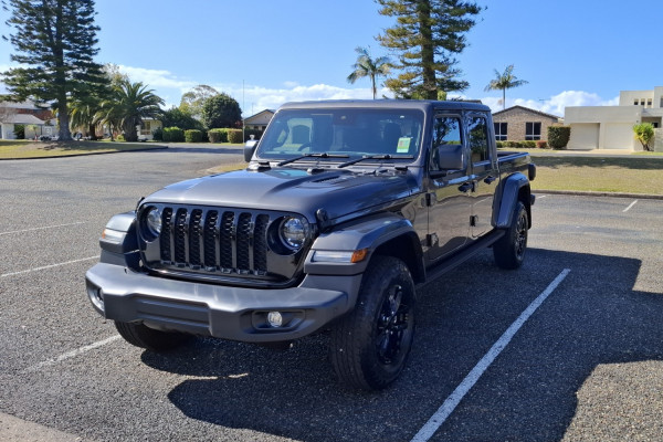 2023 Jeep Gladiator Night Eagle Ute