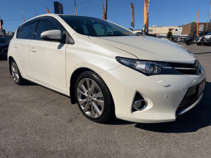 2014 Toyota Corolla ZRE182R Levin ZR Hatch