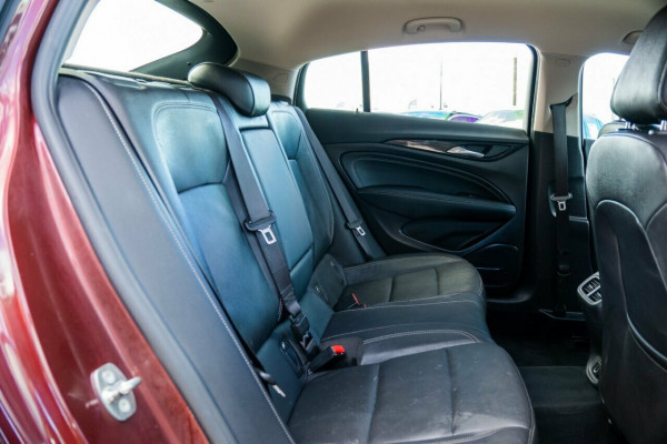 2018 Holden Calais ZB Hatch Image 8
