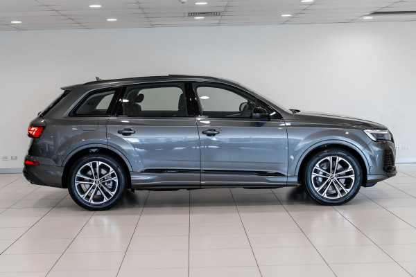 2025 Audi Q7 4M 45 TDI SUV image 3