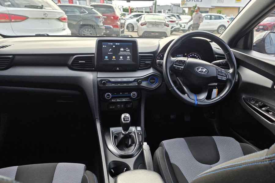 2019 MY20 Hyundai Veloster JS  Coupe Image 14