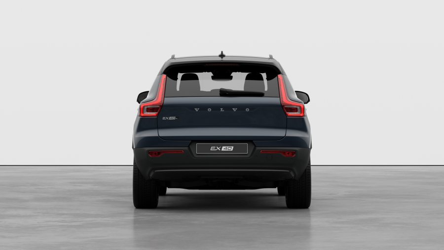 2026 Volvo EX40  Ultra Twin Motor Performance SUV Image 4