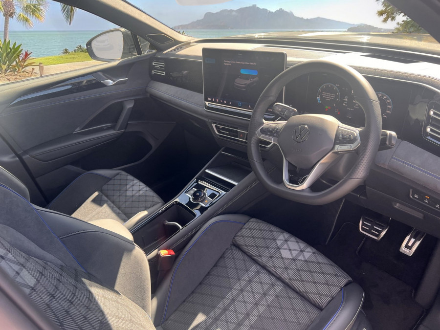 2026 Volkswagen Tiguan CT 150TSI R-Line SUV Image 8