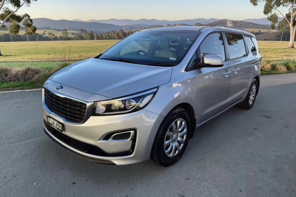 2020 Kia Carnival YP S Van Image 3