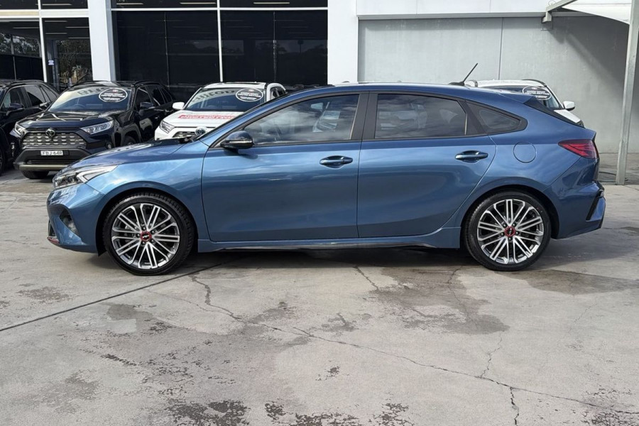 2022 Kia Cerato BD GT Hatch Image 8