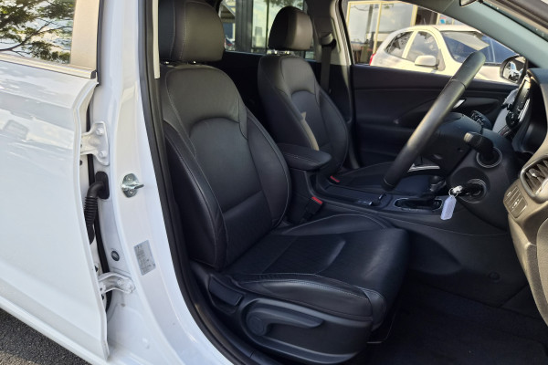 2021 MY22 Hyundai i30 PD.V4 Active Hatch Image 11