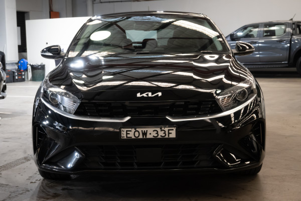 2021 MY1  Kia Cerato BD Sport+ Hatch image 4