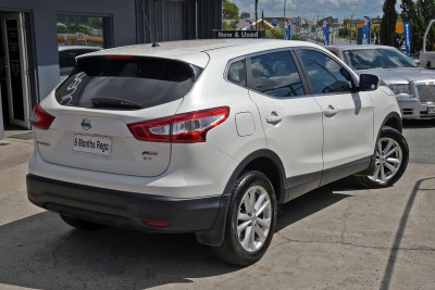 2016 Nissan QASHQAI J11 ST Suv Image 5