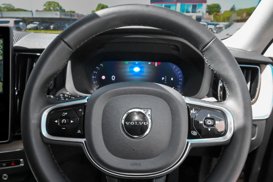 2026 Volvo XC60 UZ Plus B5 Bright SUV Image 8