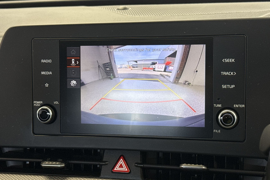 2023 Kia Sportage S Wagon Image 7