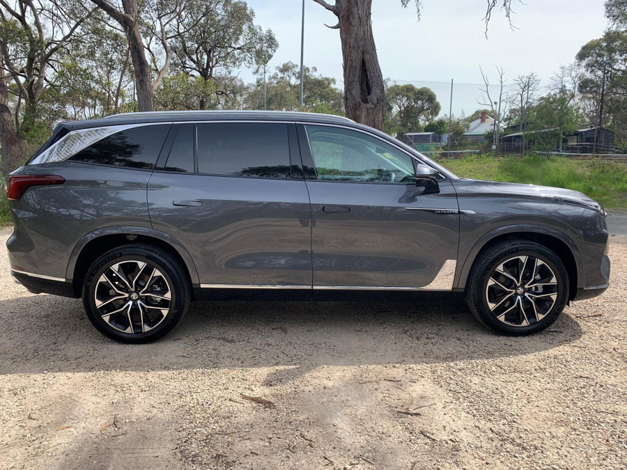 2025 MG QS IS31 Excite SUV Image 2