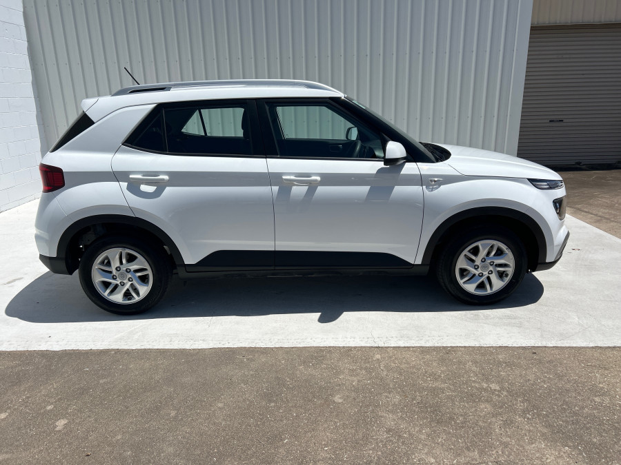 2025 Hyundai Venue QX.V5  SUV Image 4