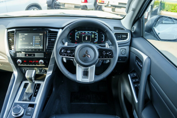 2025 Mitsubishi Pajero Sport QG Exceed SUV Image 11