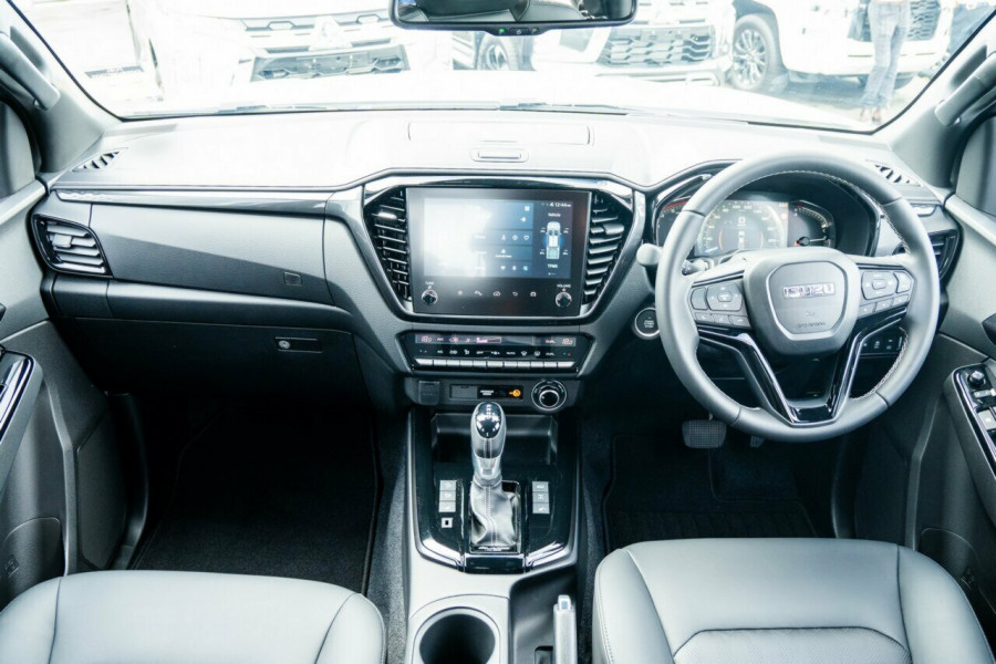2024 Isuzu D-MAX RG BLADE Ute Image 17