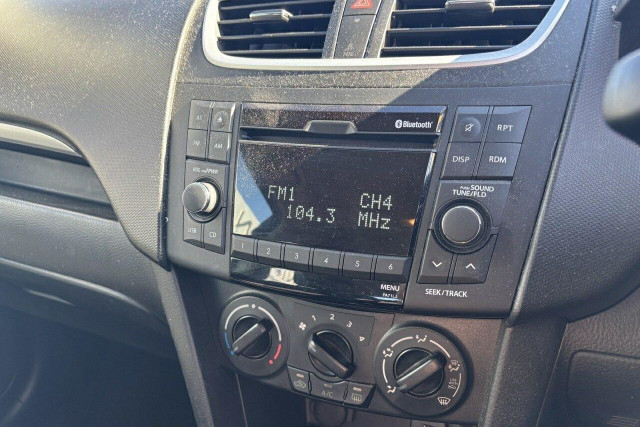 2014 Suzuki Swift FZ GL Hatch Image 19