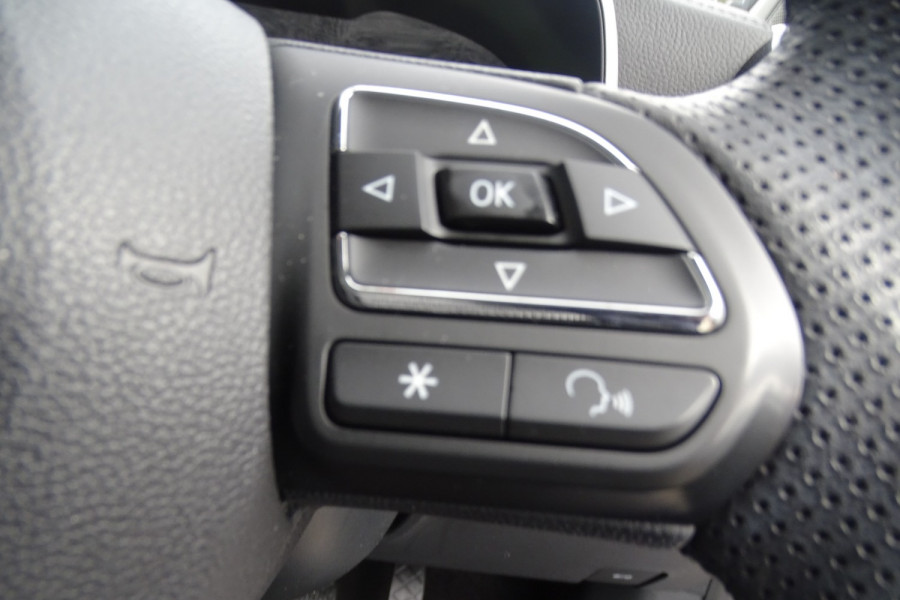 2020 MY21 MG ZS EV AZS1 Essence SUV Image 25