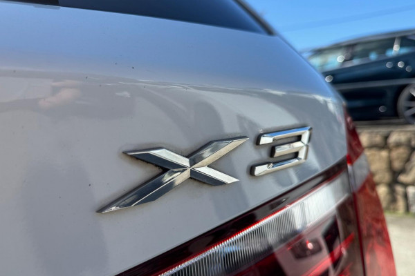 2013 BMW X3 F25 20 xDrive SUV Image 21