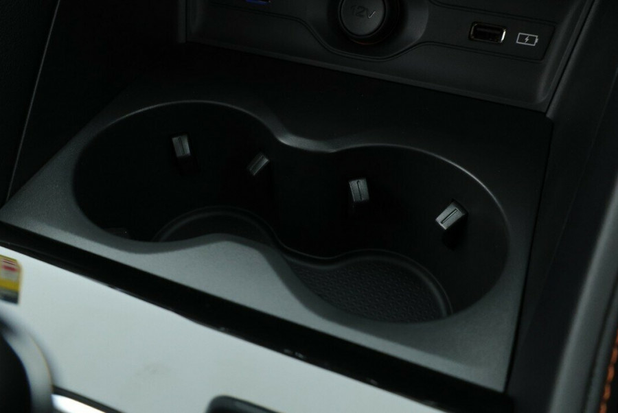 2024 MY24.5 MG HS AS33 Vibe SUV Image 25
