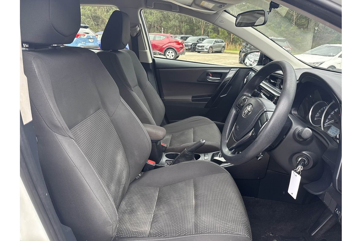 2017 Toyota Corolla ZRE182R Ascent Hatch Image 9