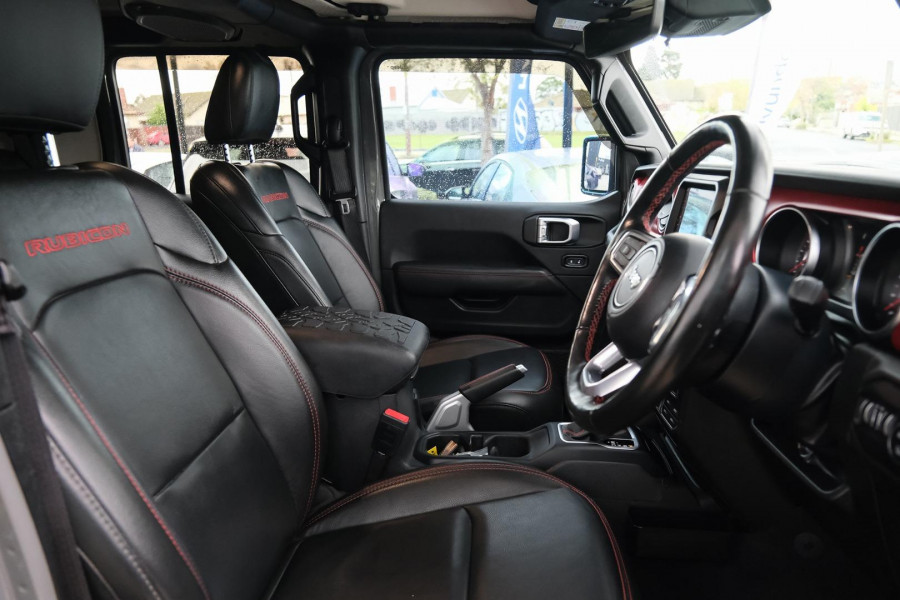 2022 Jeep Gladiator JT Rubicon Pickup Image 13