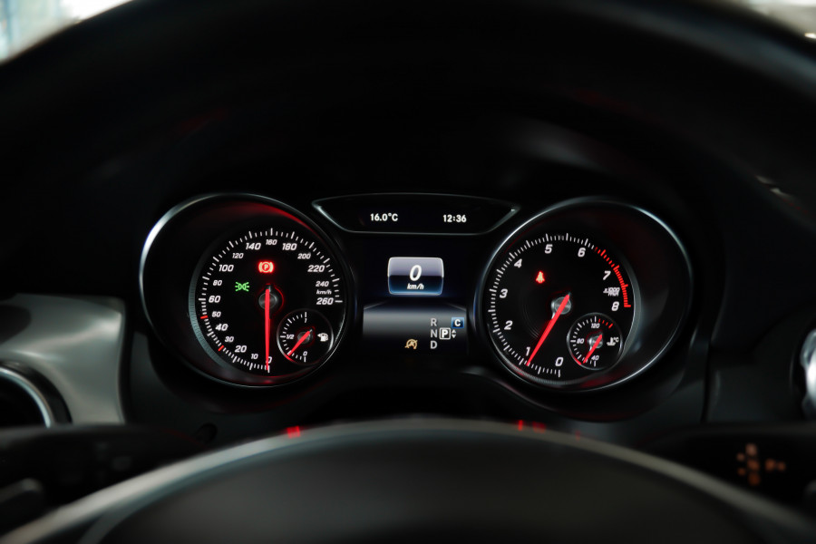 2018 MY18.55 Mercedes-Benz GLA-Class X156 GLA250 SUV Image 32
