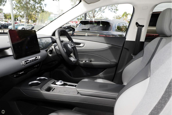 2025 MG MGS5 EV ZS3EM Essence 62 SUV Image 3
