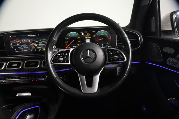 2019 Mercedes-Benz GLE-Class GLE300 d SUV image 14