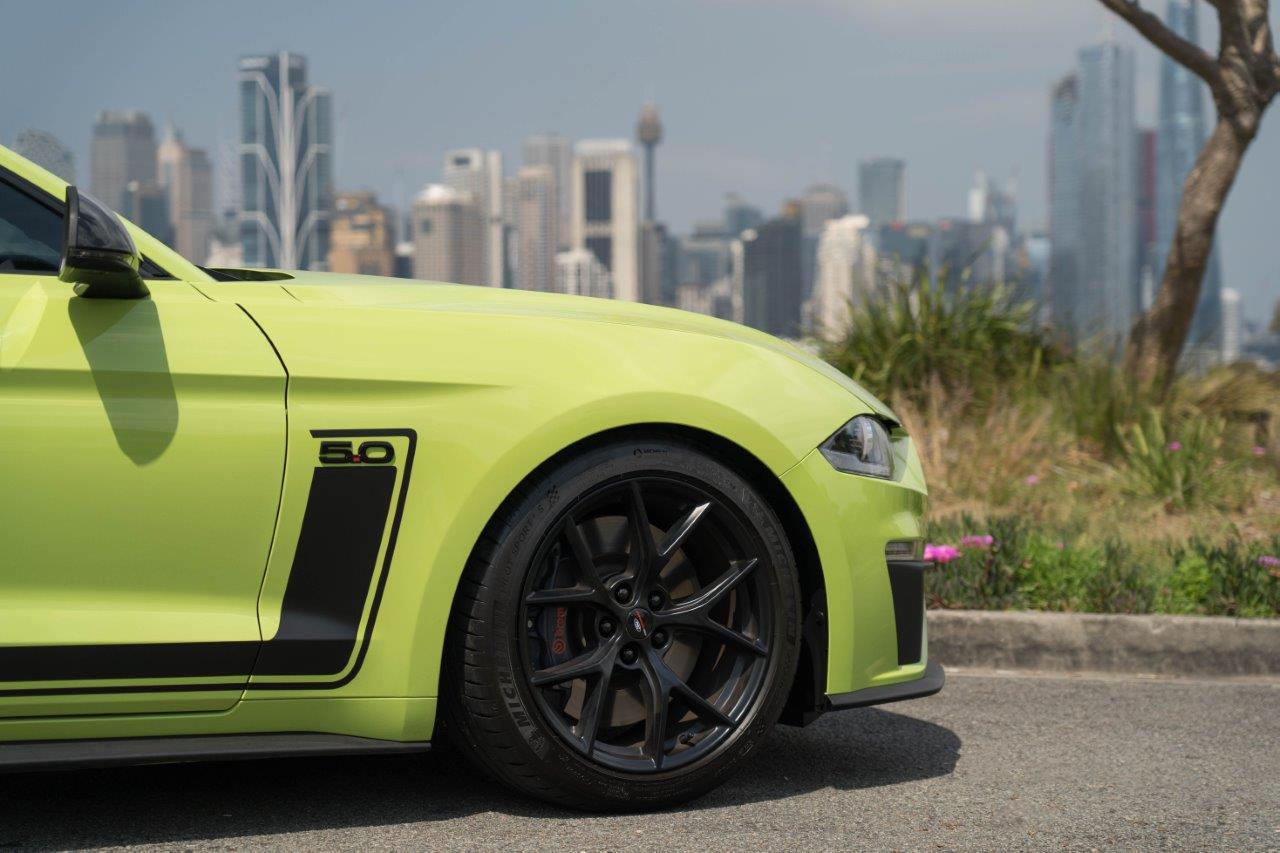 2020 Ford Mustang R-Spec Coupe Image 5