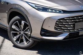 2025 MG HS AS33 Essence SUV