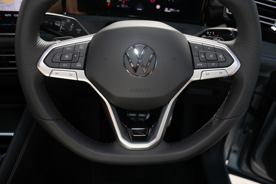 2026 Volkswagen Tiguan CT 150TSI R-Line SUV Image 11