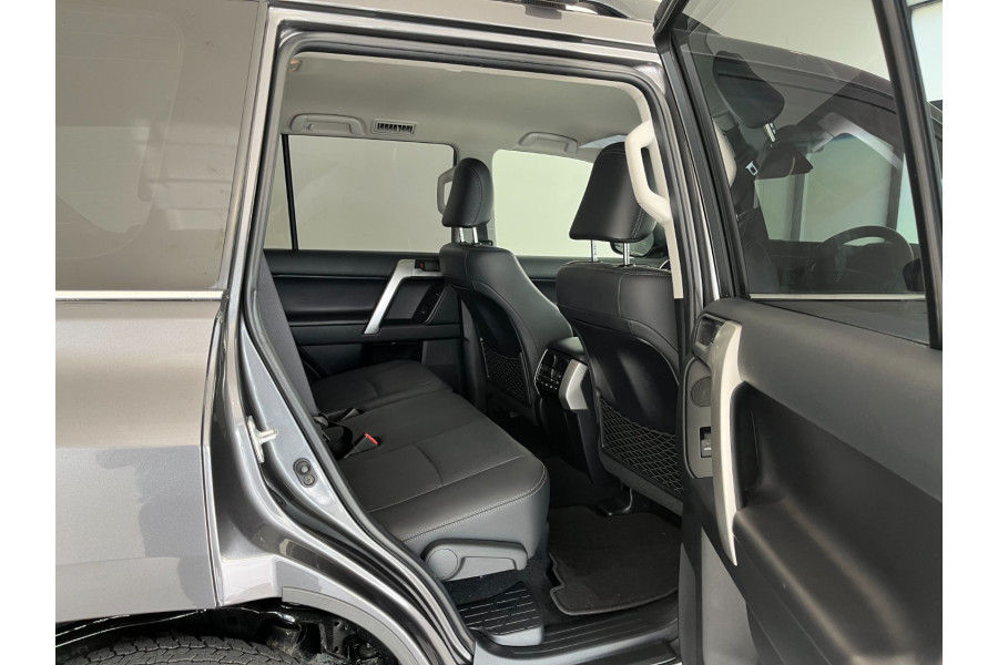 2019 Toyota Landcruiser Prado GDJ150R VX Suv Image 8